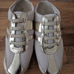 Brand new worn 1 time dkny gold sneakers